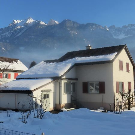 Ferienhaus Schils Flums エクステリア 写真