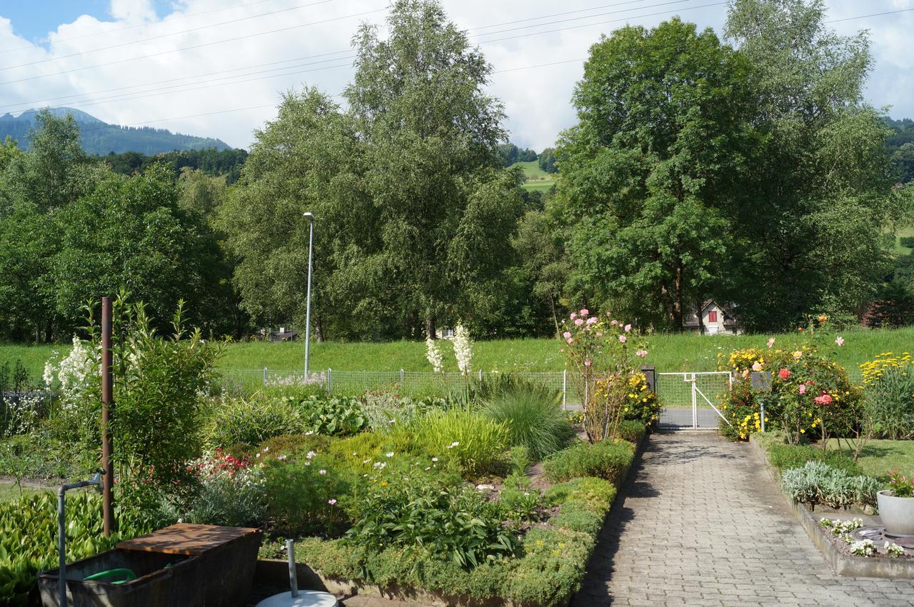Ferienhaus Schils Flums エクステリア 写真